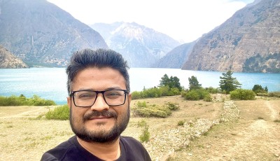 डा. मुकुल ढकाललाई  स्पष्टीकरण साधारण सदस्यबाट किन निस्कासन नगर्ने ?? Image