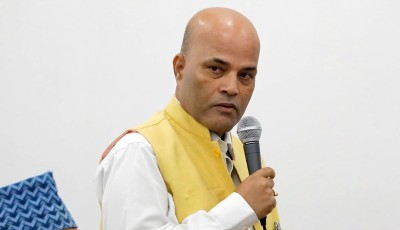 सांसदहरुको बक्तब्यले संसदकै बेइज्जती भैरहेको छ - डा. अमरेशकुमार