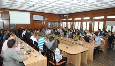 पर्यटन मन्त्रीले गरे वायुसेवा कम्पनीसँग छलफल Image