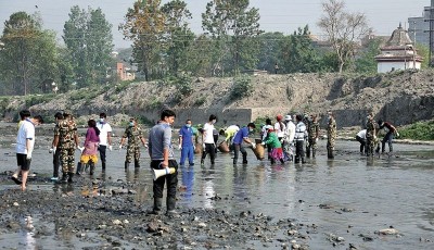 बागमतीबाट दुई मेट्रिक टन फोहर व्यस्थापन Image