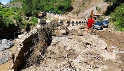 बिपी राजमार्ग  दुई हप्तापछि पुनः सञ्चालनमा Image