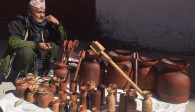 बिक्न छाडे ठेका र मदानी Image