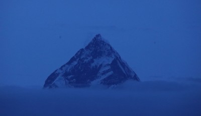माछापुच्छ्रे हिमाल Image