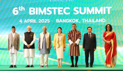 ओली–मोदीबीच साइडलाइन वार्ता हुँदै, नेपाल–भारत सम्बन्ध सुध्रिएला ? Image
