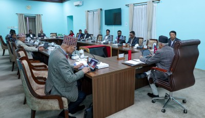 सिंहदरबारमा मन्त्रिपरिषद् बैठक जारी, संसद् अधिवेशन आह्वानबारे छलफल Image