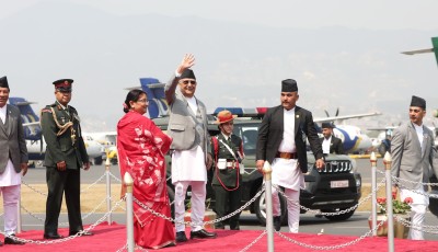 जम्बो टोली लिएर थाइल्याण्ड उडे प्रधानमन्त्री ओली Image