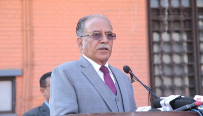 पूर्वराजा ज्ञानेन्द्रप्रति प्रचण्ड निकै आक्रामक, भने– ठूलो मूल्य चुकाउनुपर्ला, होस गर्नू Image