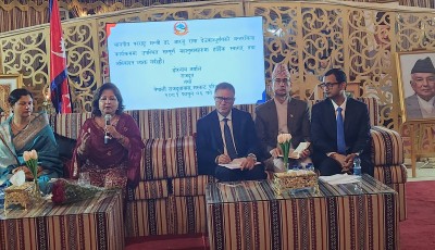 ओमानमा नेपाली श्रमिकका समस्या समाधानबारे परराष्ट्रमन्त्री देउवाको छलफल Image