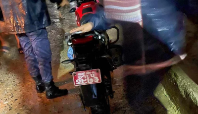 काठमाडौँको वनस्थलीमा ढलमा मोटरसाइकल खस्दा चालक बेपत्ता Image