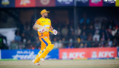 सुदूरपश्चिम रोयल्सका विनोद भण्डारीको दोस्रो अर्धशतक Image