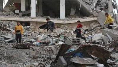 Gaza rescuers say at least 22 killed in overnight Israel strike Image