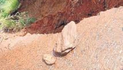 सिद्धार्थ राजमार्ग पुनः अवरुद्ध, यातायात ठप्प Image