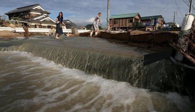 Japan Issues Emergency Warning as Record Rainfall Hits Kagoshima and Okinawa Image