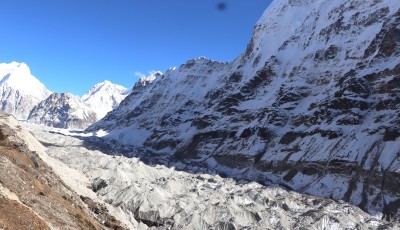 पाथीभरा क्षेत्रमा हिमपात: उच्च हिमाली भेगको जनजीवन प्रभावित Image
