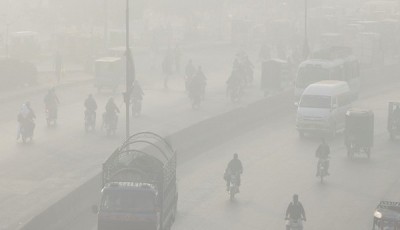 Karachi Faces Rising Respiratory Health Crisis Due to Severe Air Pollution Image