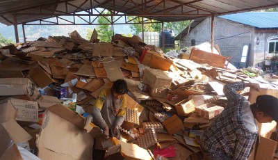 पढेलेखेका युवाले रोजे फोहर सङ्कलन, बनाउँदै छन् लाखौंको कमाइ Image