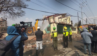 लगनखेलमा हरियाली उद्यान निर्माण सुरु, टहरा हटाइँदै Image