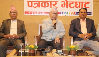 बचतकर्ताले जम्मा गरेको पैसा फिर्ता पाउनुपर्छ: अध्यक्ष नेपाल Image