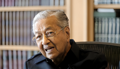 मलेसियाका पूर्वप्रधानमन्त्री महाथिर मोहम्मद फेरि अस्पताल भर्ना Image