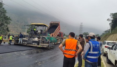 मध्यपहाडी लोकमार्गः हरिचोक–याम्दीखण्ड कालोपत्र गरिँदै Image