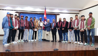 जनकपुर बोल्ट्सलाई प्रधानमन्त्रीको सम्मान Image