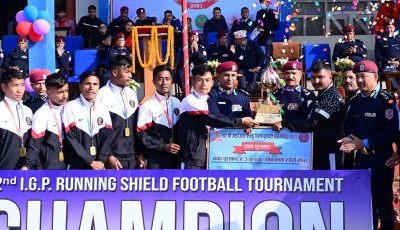 बयालीसौँ आइजिपी रनिङ शिल्डको उपाधि गण्डकी प्रदेश प्रहरीलाई Image