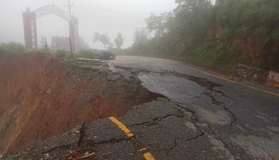 राजमार्ग अपडेटः यी सातवटा सडक पूर्ण रूपमा अवरुद्ध