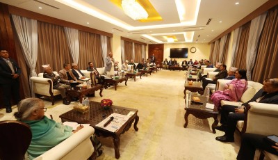 निर्वाचन हुने वारे एमालेको अझै संसय कायमै, रास्वपालाई भने रविकै चिन्ता