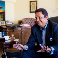 टिकट बाँड्नेभन्दा ‘कसलाई बाँड्ने’ भन्नेमा बहस हुनुपर्छ : विनोद चौधरी Image