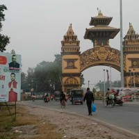 वीरगन्ज नाकाबाट खाद्यान्न आयात घट्यो Image