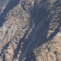 पहिरो खस्दा दार्चुला–गोकुलेश्वर सडकखण्ड पूर्ण रूपमा अवरुद्ध Image