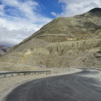 जोमसोम–कागबेनी सडक खुल्यो, कागबेनी–छुसाङ खण्ड खुलाउने प्रयास जारी Image