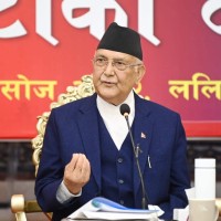 सरकार मलाई थुन्ने योजनामा छ - अध्यक्ष ओली Image