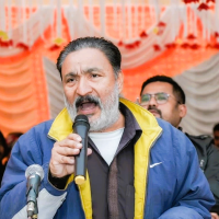 बीपी, गणेशमान र नोना कोइरालाका छोरा नअट्ने कांग्रेस हुन सक्दैन - सभापति उम्मेदवार राठौर Image