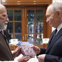 रूस–युक्रेन युद्धपछि पुटिनको पहिलो भारत भ्रमण : मोदीले दिए भागवत गीता उपहार Image