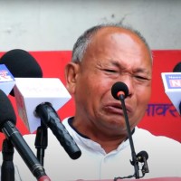 प्रचण्डको अगाडी माओवादी कार्यकर्ताले रुँदै भने– शहीद पनि वर्गीय हुन थाले Image