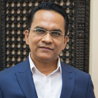 डा. विश्व पौडेलविरुद्धको रिट सर्वोच्चबाट दरपिठ, गभर्नर बन्ने बाटो खुला Image