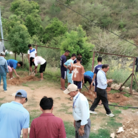 विद्यालयको आम्दानी बढाउन बुद्धचित्तको बिरुवा लगाइँदै Image