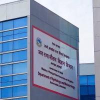 काभ्रेका जोखिमयुक्त नदी तटीय क्षेत्रमा बाढी र मौसम मापन उपकरण जडान गरिँदै Image