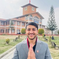 त्रिविमा दलीय संरचना हटाउने कदमप्रति स्ववियुको कडा आपत्ति Image