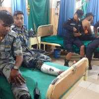 गणेश पूजाको विवादले जन्मायो झडप, गोली लागी एक स्थानीयसहित सात प्रहरी घाइते Image