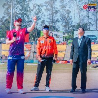 एनपीएल: चितवनले टस जितेर रोज्यो  ब्याटिङ Image