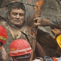 चमत्कारिक उद्धार: को हुन् सुरुङभित्र १० दिनदेखि फसेका साह र महर्जन ? Image