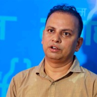 गाडी तेर्स्याएर राज्यले बचपना देखायो :  नेता मनिष झा Image