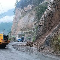 नारायणगढ–मुग्लिन सडकखण्ड आज बिहानदेखि पुनः सञ्चालन Image