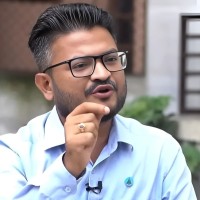 महामन्त्रीबाट निष्कासित ढकाललाई आयोगको मान्यता, रास्वपा असन्तुष्ट Image