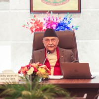 आवाज नथुनिऊन्, कलम नथाकून्ः प्रधानमन्त्री ओली Image