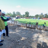त्रिवि मैदानमा निर्माण कार्य तीव्र : प्रधानमन्त्री ओलीको स्थलगत निरीक्षण Image