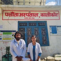 कालिकोटको पचालझरना अस्पतालमा चिकित्सक र स्टाफ नर्समाथि नै आक्रमण Image