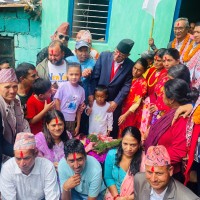 प्रचण्डद्वारा सहिद परिवारलाई सम्मान, माओवादीको जनजागरण अभियान बागलुङ हुँदै कास्कीमा प्रवेश Image